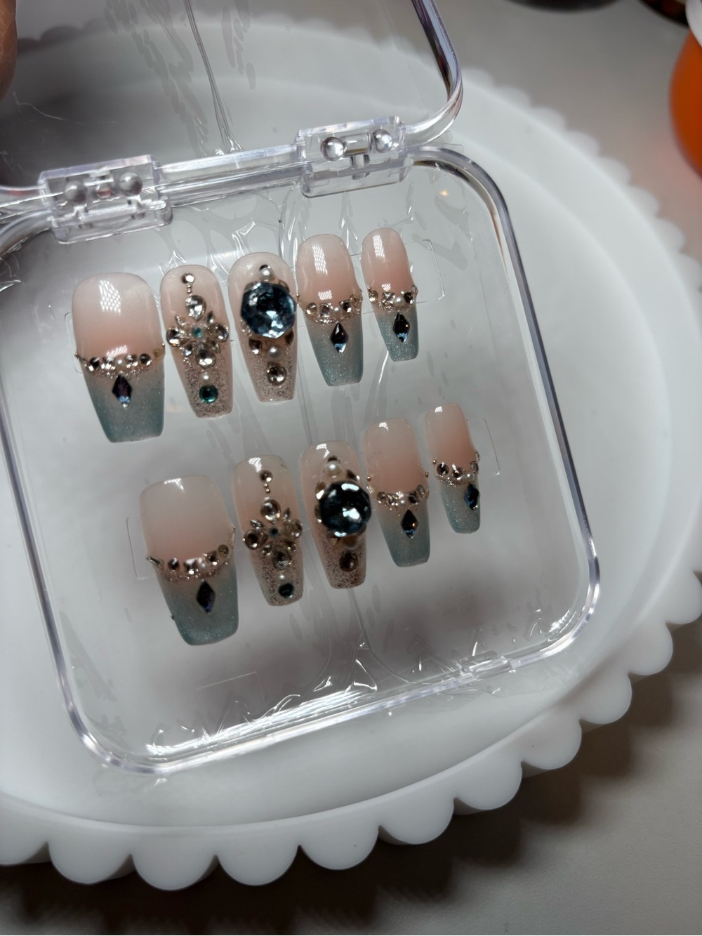 Crystal Accent Press-On Nails in Nude and Teal